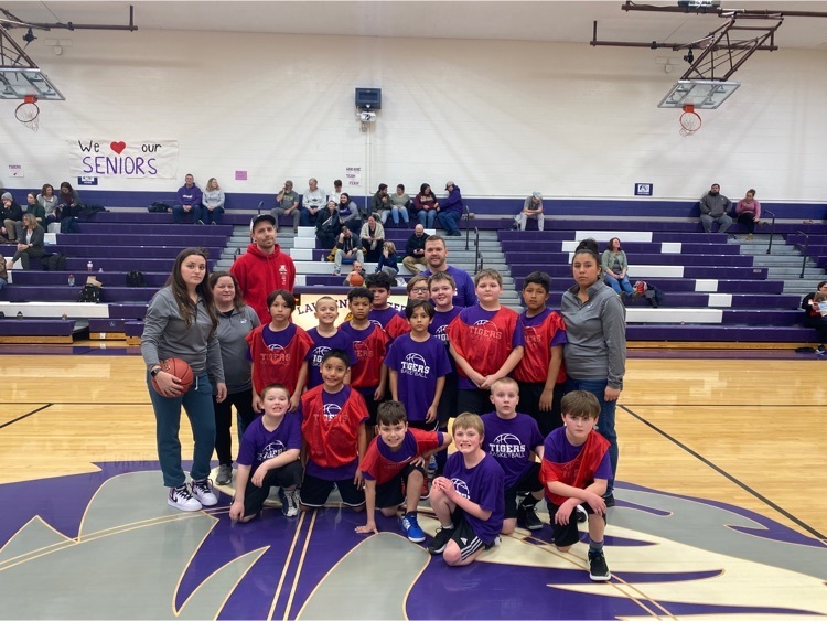 Team picture of 3rd-4th grade boys